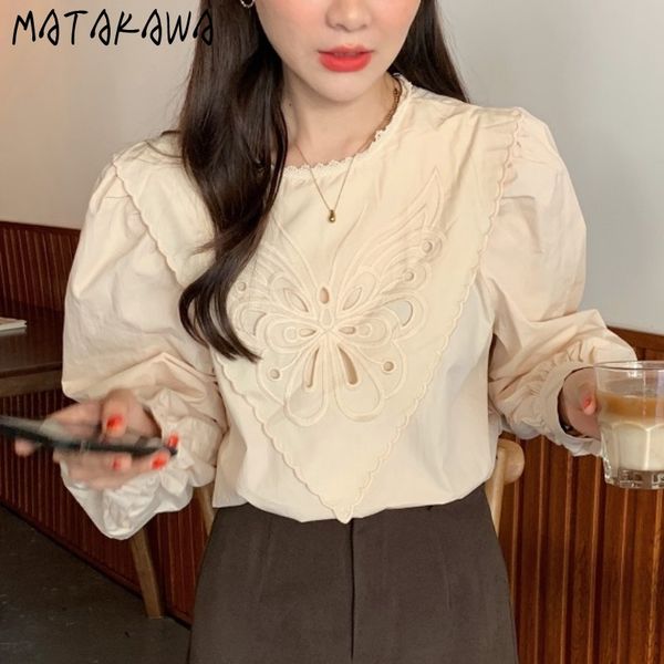 matakawa loose puff sleeve shirt female korea chic retro round neck women blouses hemming button heavy embroidery blusas 210513, White
matakawa loose puff sleeve shirt female korea chic retro round neck women blouses hemming button heavy embroidery blusas 210513, White