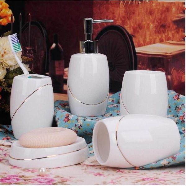 bath accessory set 5pcs / lot white red jingdezhen ceramic sanitary ware wedding decoration toothbrush holder lotion bottle soap box toiletr
bath accessory set 5pcs / lot white red jingdezhen ceramic sanitary ware wedding decoration toothbrush holder lotion bottle soap box toiletr