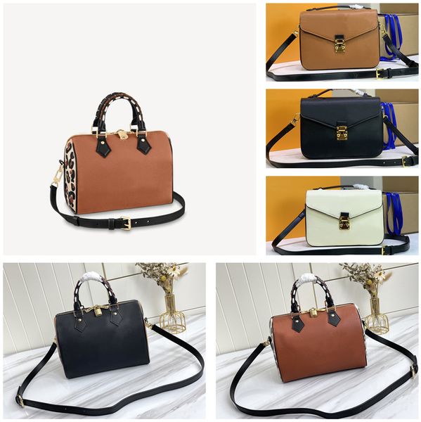 handbag bag shoulder bags fashion avant garde women wallet leopard print embossed large logo
handbag bag shoulder bags fashion avant garde women wallet leopard print embossed large logo