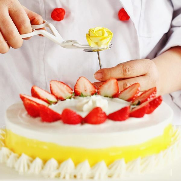 other bakeware 1 set flower scissors cake nail splastic piping confectionery nails ice cream decorating baking tool diy pastry bracket
other bakeware 1 set flower scissors cake nail splastic piping confectionery nails ice cream decorating baking tool diy pastry bracket