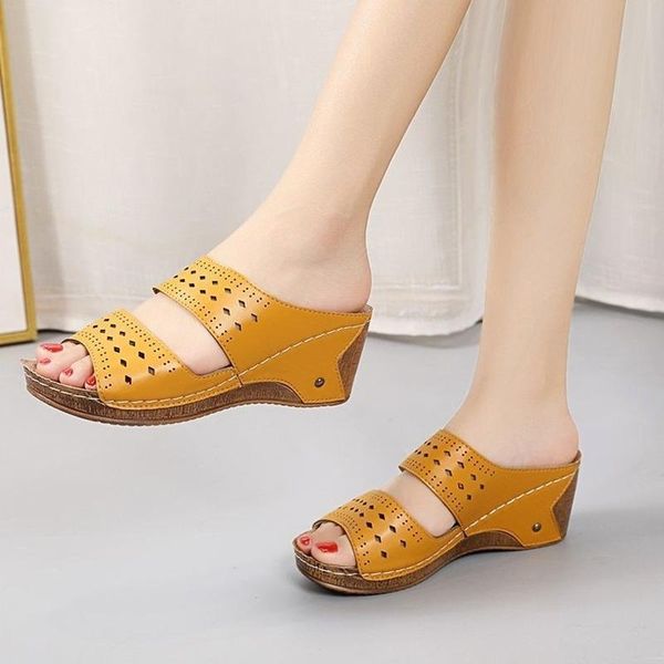 shoes woman sandals 2021 fashion sewing thread flip flops open toe wedge platform beach outdoor female, Black
shoes woman sandals 2021 fashion sewing thread flip flops open toe wedge platform beach outdoor female, Black