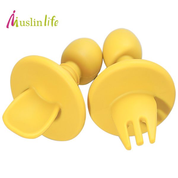 2pcs/lot baby training fork spoon set silicone baby feeding spoon and fork set food grade newbornrn accessories teether
2pcs/lot baby training fork spoon set silicone baby feeding spoon and fork set food grade newbornrn accessories teether