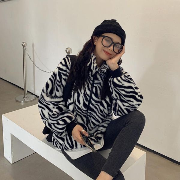women's jackets thick loose jacket women long sleeve autumn winter coats zebra pattern fried plush kurtki damskie ef50wj, Black;brown
women's jackets thick loose jacket women long sleeve autumn winter coats zebra pattern fried plush kurtki damskie ef50wj, Black;brown