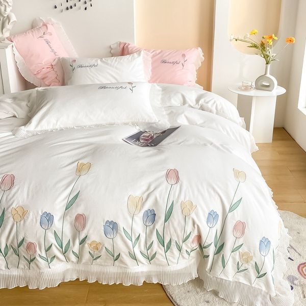 100s all yarn dyed washed embroidery four piece of high-quality bedding set naked sleeping pure cotton goods
100s all yarn dyed washed embroidery four piece of high-quality bedding set naked sleeping pure cotton goods