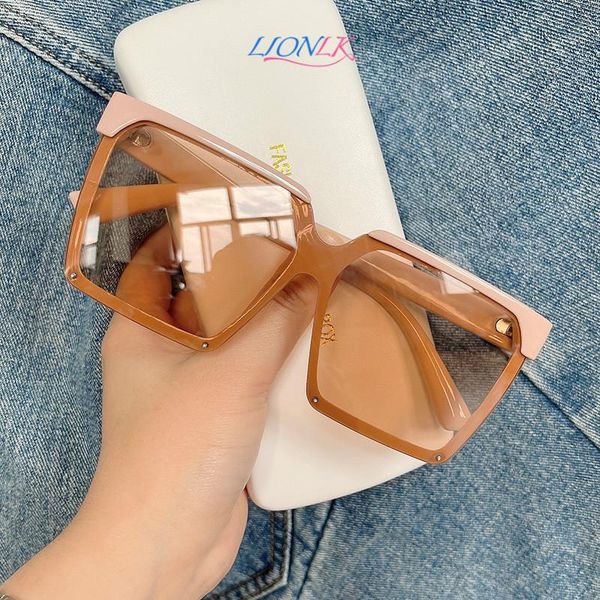 sunglasses lionlk retro large frame square fashion brand oversized full anti-glare designer sun glasses 2021 pink yellow, White;black
sunglasses lionlk retro large frame square fashion brand oversized full anti-glare designer sun glasses 2021 pink yellow, White;black