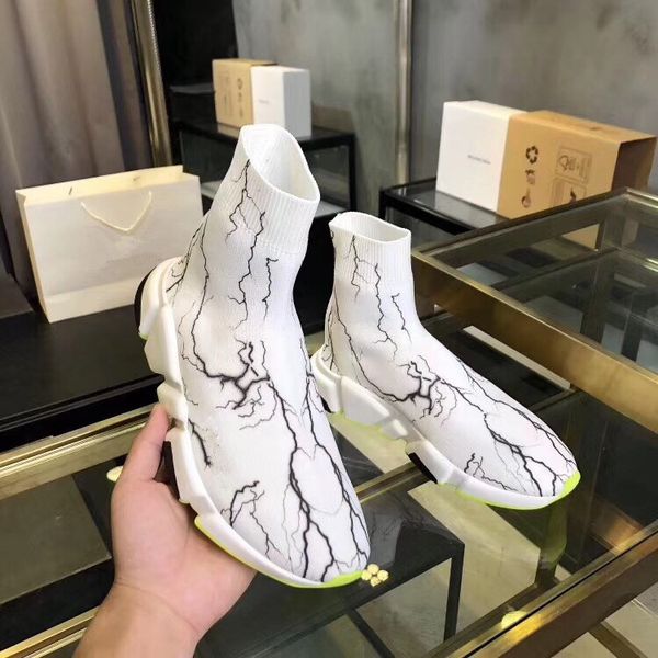 alexander 2021 designer sock sports speed trainers trainer luxury women men runner shoes sneakers fashion socks boots shoe platform size 34-, Red;white
alexander 2021 designer sock sports speed trainers trainer luxury women men runner shoes sneakers fashion socks boots shoe platform size 34-, Red;white