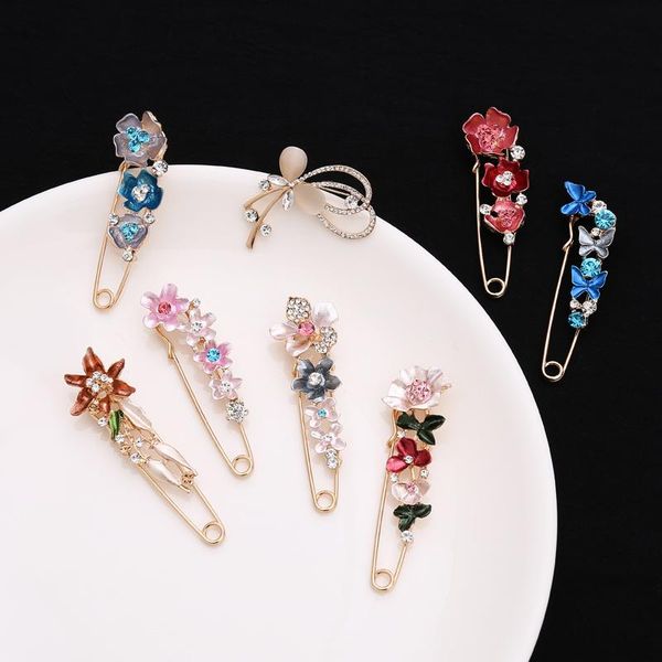 pins, brooches pin women fashion butterfly cute rhinestone flower brooch fixed clothes anti-exposure neckline decorations accessories jewelr, Gray
pins, brooches pin women fashion butterfly cute rhinestone flower brooch fixed clothes anti-exposure neckline decorations accessories jewelr, Gray