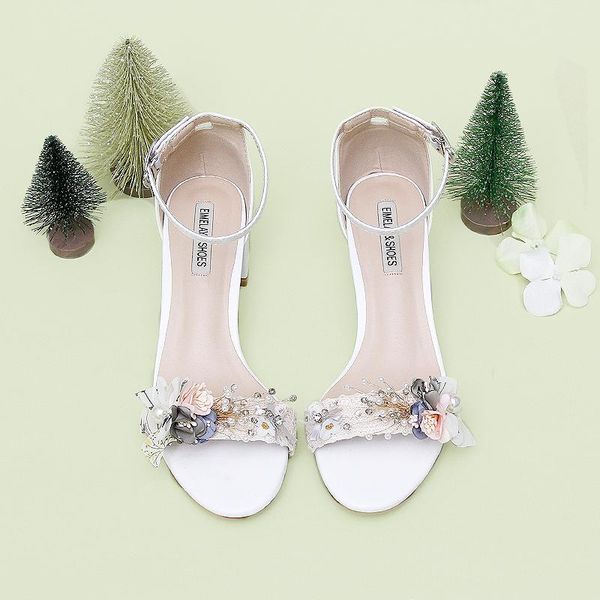 hallow semi-high heeled women's sandals diamond flower literature and art lace pastoral style girl's chunky-heel shoes size code, Black
hallow semi-high heeled women's sandals diamond flower literature and art lace pastoral style girl's chunky-heel shoes size code, Black