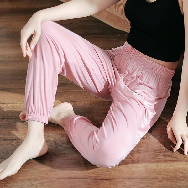 women's pants & capris fashion spring autumn style leisure home lazy air conditioner cozy fitness sport thin loose women, Black;white
women's pants & capris fashion spring autumn style leisure home lazy air conditioner cozy fitness sport thin loose women, Black;white