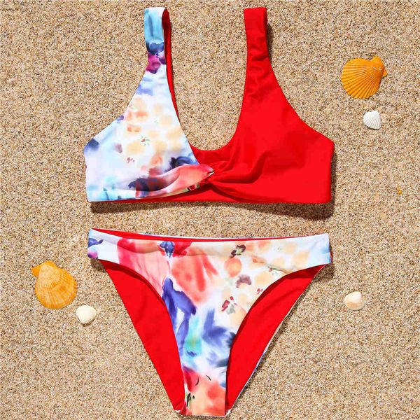 new splicing printed bikini women swimwear female swimsuit two-pieces bikini set mid waist bather bathing suit swim k2822
new splicing printed bikini women swimwear female swimsuit two-pieces bikini set mid waist bather bathing suit swim k2822