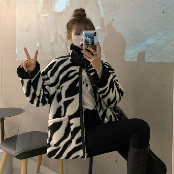 autumn and winter korean thick zebra pattern polar fleece jacket cotton zipper leather button high collar women's wool & blends, Black
autumn and winter korean thick zebra pattern polar fleece jacket cotton zipper leather button high collar women's wool & blends, Black