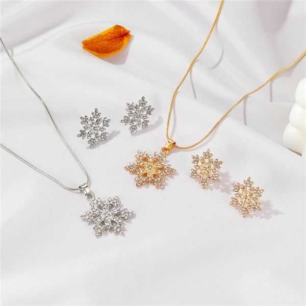 earrings & necklace fashion cubic zircon snowflake pendant sets clavicle chain for women wedding jewelry christmas gift, Silver
earrings & necklace fashion cubic zircon snowflake pendant sets clavicle chain for women wedding jewelry christmas gift, Silver