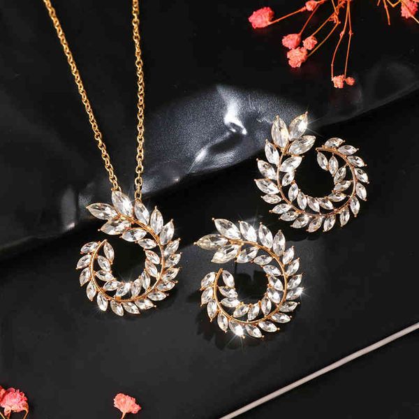 fashion bohemian rhinestone gold color leaf earring&necklace for women trend statement bridal cubic zirconia jewelry set, Silver
fashion bohemian rhinestone gold color leaf earring&necklace for women trend statement bridal cubic zirconia jewelry set, Silver