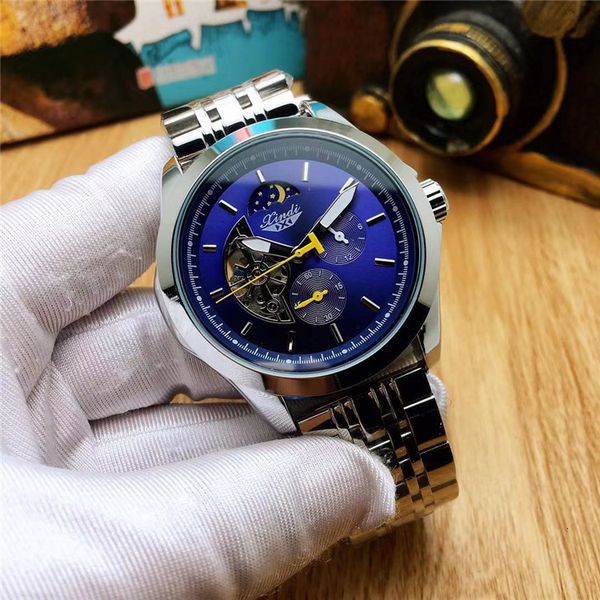 china made mechanical brain wars 2813 automatic self-wind movement waterproof tours business watches relogios masculino, Slivery;brown
china made mechanical brain wars 2813 automatic self-wind movement waterproof tours business watches relogios masculino, Slivery;brown