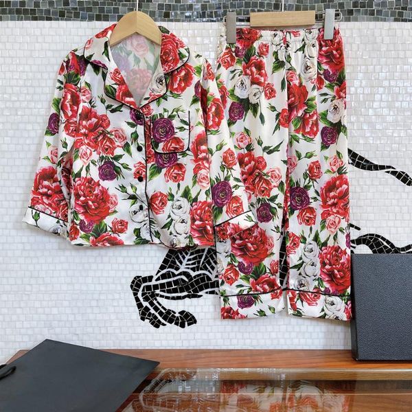 pajamas designer clothes kids girls sets autumn long sleeve floral sleepwear+pants 2pcs suit baby children winter brand costumes, Blue;red
pajamas designer clothes kids girls sets autumn long sleeve floral sleepwear+pants 2pcs suit baby children winter brand costumes, Blue;red