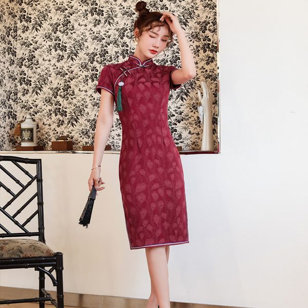 elegant women short sleeve cotton linen cheongsam dress ladies vintage chinese traditional lace qipao oversize 3xl, Red
elegant women short sleeve cotton linen cheongsam dress ladies vintage chinese traditional lace qipao oversize 3xl, Red