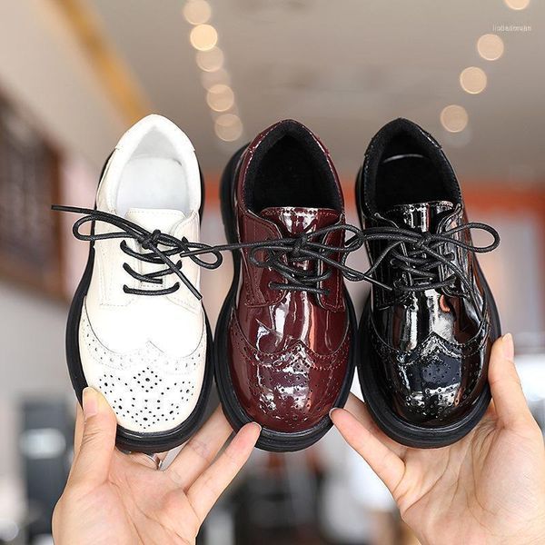 children' leather shoes boys black british style little girl princess plus velvet warm soft bottom performance1, Black;grey
children' leather shoes boys black british style little girl princess plus velvet warm soft bottom performance1, Black;grey