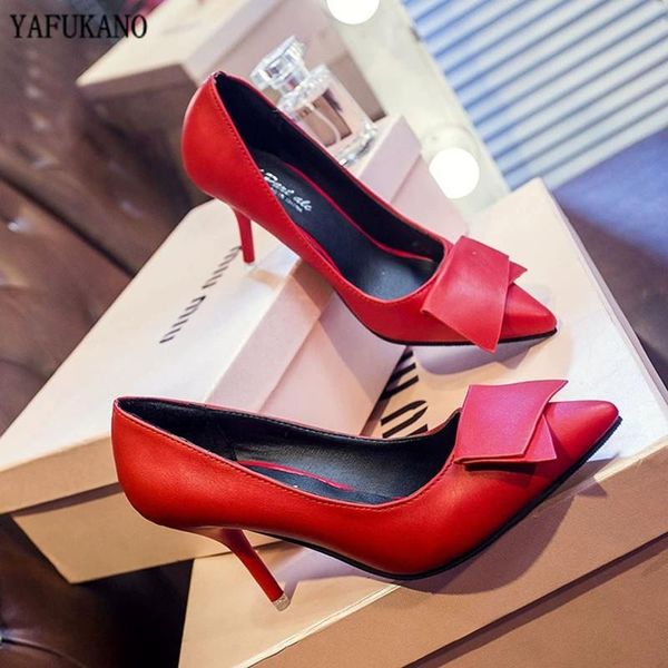 dress shoes autumn pointed thin heel high heels small fresh women's fashion wild red single elegant pumps wedding, Black 
dress shoes autumn pointed thin heel high heels small fresh women's fashion wild red single elegant pumps wedding, Black