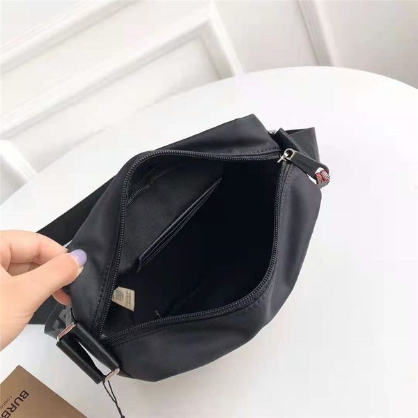 factory outlet luxury handbags and storage family b's new checkered classic color matching single shoulder diagonal camera fashion leis
factory outlet luxury handbags and storage family b's new checkered classic color matching single shoulder diagonal camera fashion leis