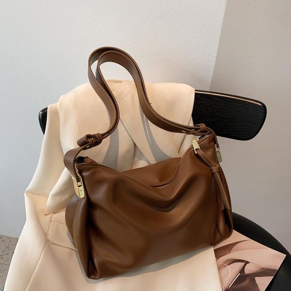 evening bags casual tote bag female luxury handbag large capacity shoulder for women ladies vintage pu leather crossbody sac a main
evening bags casual tote bag female luxury handbag large capacity shoulder for women ladies vintage pu leather crossbody sac a main