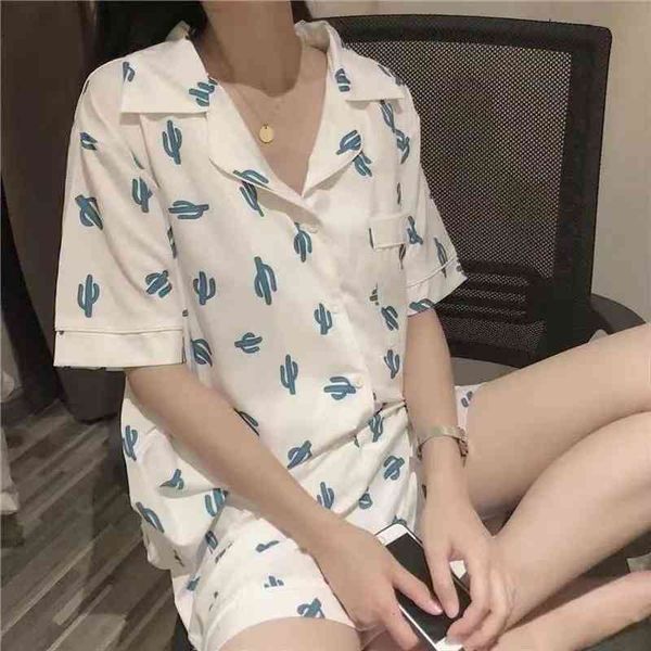 printing pajamas set women sleepwear turn down collar short sleeve pants 2 pieces suit pyjamas nightwear pjs, Black;red
printing pajamas set women sleepwear turn down collar short sleeve pants 2 pieces suit pyjamas nightwear pjs, Black;red