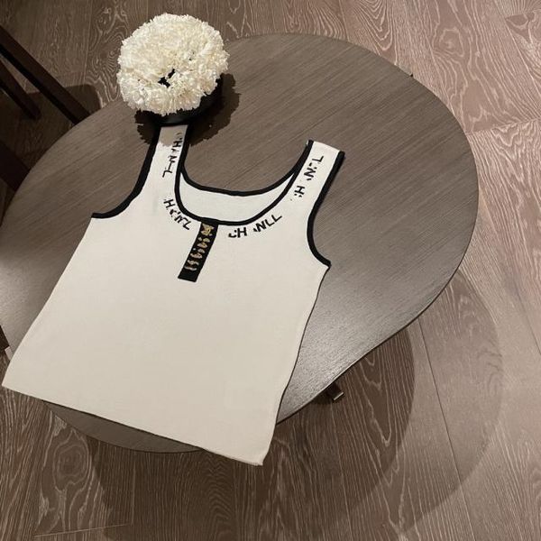 21 early spring new style women's fashionable foreign style contrast color edging fashion versatile thin knitted vest, White
21 early spring new style women's fashionable foreign style contrast color edging fashion versatile thin knitted vest, White