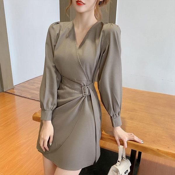 casual dresses women 2021 spring autumn elegant chic a-line mini dress female v-neck long sleeve office lady lace up vestidos z303, Black;gray
casual dresses women 2021 spring autumn elegant chic a-line mini dress female v-neck long sleeve office lady lace up vestidos z303, Black;gray