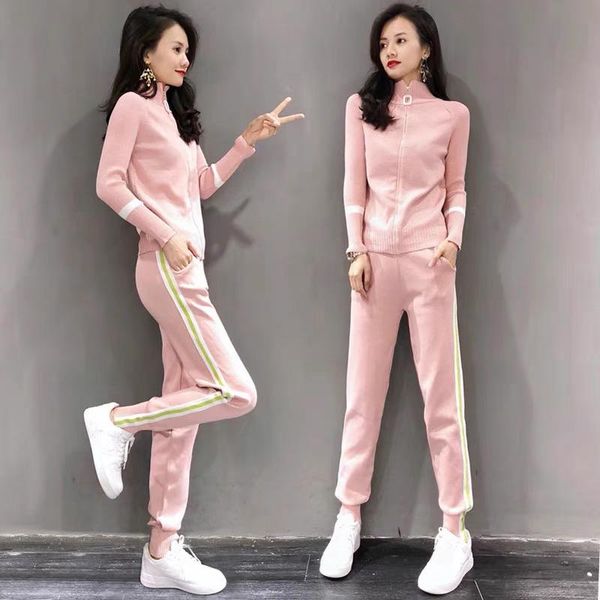 women's two piece pants spring and autumn 2021 long sleeved sweater cardigan knitted casual sports suit elastic fashion two-piece, White
women's two piece pants spring and autumn 2021 long sleeved sweater cardigan knitted casual sports suit elastic fashion two-piece, White