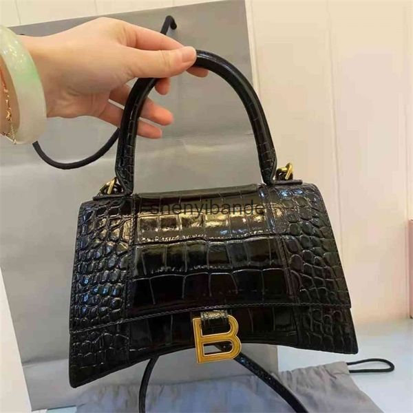 handbag balencaigs handbags designer hourglass bag b home bag high version bag female summer leather crocodile mini single shoulder diagonal
handbag balencaigs handbags designer hourglass bag b home bag high version bag female summer leather crocodile mini single shoulder diagonal
