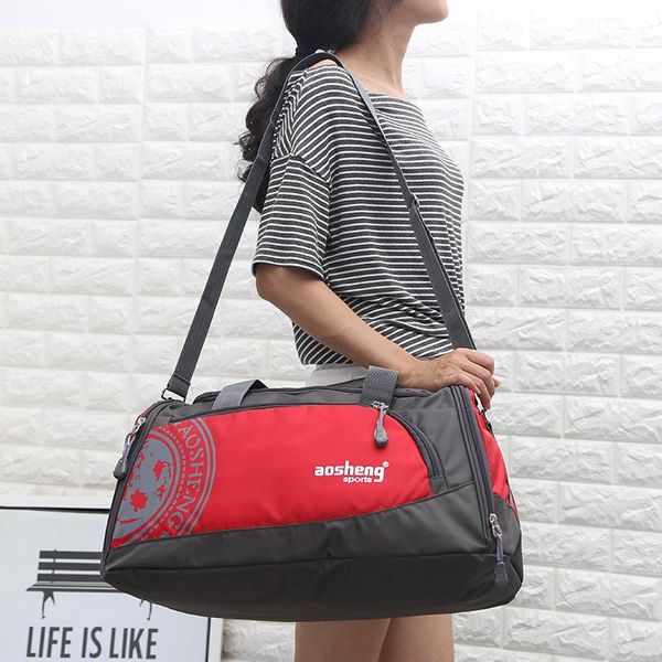 outdoor bags 2021 nylon male sport bag professional men and women fitness shoulder gym training female yoga duffel
outdoor bags 2021 nylon male sport bag professional men and women fitness shoulder gym training female yoga duffel