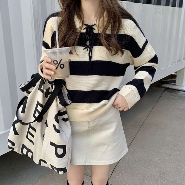 black and white striped sweater autumn polo collar design feeling loose top, White;black
black and white striped sweater autumn polo collar design feeling loose top, White;black