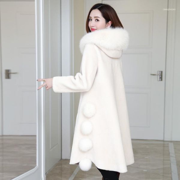 women winter real wool fur coat jacket over size parka lady fashion genuine hooded outwear with collar q3001, Black
women winter real wool fur coat jacket over size parka lady fashion genuine hooded outwear with collar q3001, Black