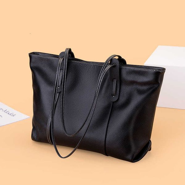 leather large bag women's 2021 simple fashion capacity single shoulder texture tote soft
leather large bag women's 2021 simple fashion capacity single shoulder texture tote soft