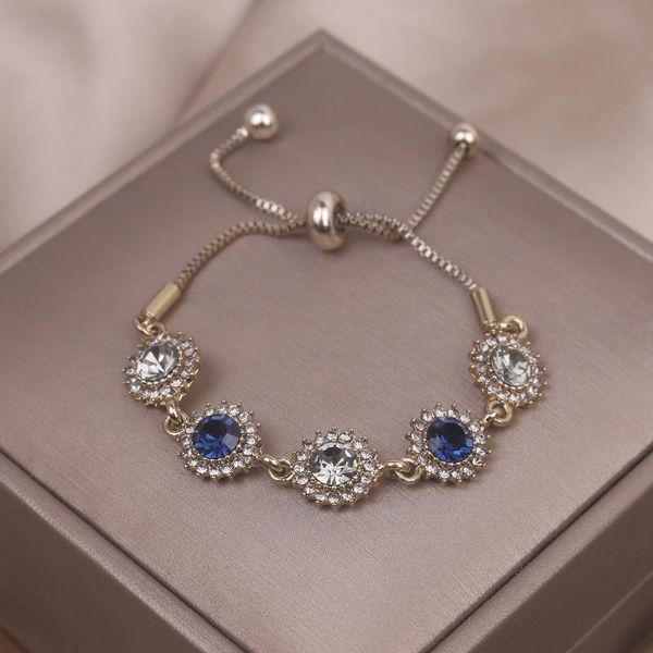 charm bracelets korean selling fashion jewelry vintage color crystal flower bracelet elegant women stretch adjustable, Golden;silver
charm bracelets korean selling fashion jewelry vintage color crystal flower bracelet elegant women stretch adjustable, Golden;silver