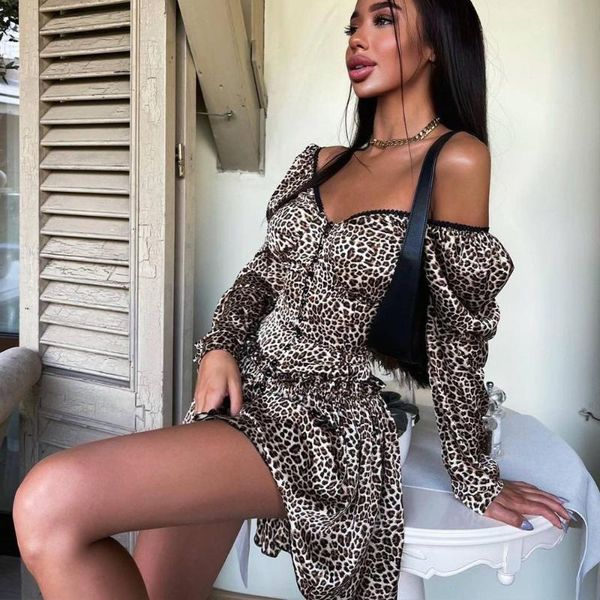 casual dresses skmy 2021 summer club outfits for women off the shoulder chest wrapping a-line high waist slim long sleeve dress, Black;gray
casual dresses skmy 2021 summer club outfits for women off the shoulder chest wrapping a-line high waist slim long sleeve dress, Black;gray