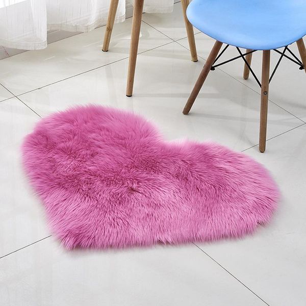 carpets heart-shaped imitation wool sofa cushion living room carpet bedroom bed bay window plush area rugs fur rug
carpets heart-shaped imitation wool sofa cushion living room carpet bedroom bed bay window plush area rugs fur rug