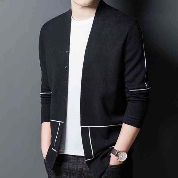 men's sweaters grade autoa luxury fashion designer crocheted cardigan in the striped men's knitted shirt jackets casual dskb, White;black
men's sweaters grade autoa luxury fashion designer crocheted cardigan in the striped men's knitted shirt jackets casual dskb, White;black