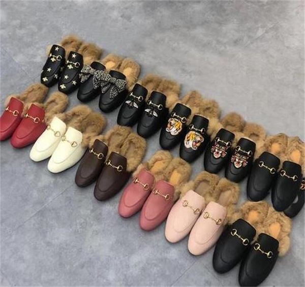 2020 classic fashion women genuine leather flat mules shoes men slippers leather fur slippers metal chain shoes loafers outdoor slippers 46, Black
2020 classic fashion women genuine leather flat mules shoes men slippers leather fur slippers metal chain shoes loafers outdoor slippers 46, Black