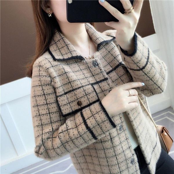 women's knits & tees autumn and winter women clothing 2021 fashion imitation mink velvet square neck sweater knitted cardigan jacket, White
women's knits & tees autumn and winter women clothing 2021 fashion imitation mink velvet square neck sweater knitted cardigan jacket, White