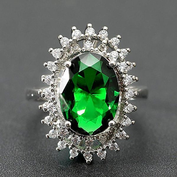 vintage oval green crystal emerald gemstones diamonds rings for women white gold silver color jewelry bague bijoux party gifts cluster, Golden;silver
vintage oval green crystal emerald gemstones diamonds rings for women white gold silver color jewelry bague bijoux party gifts cluster, Golden;silver