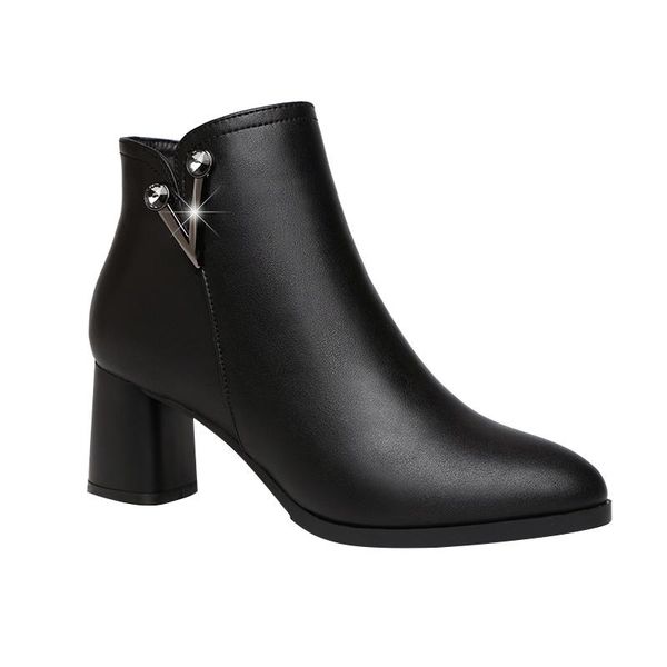 boots genuine leather rhinestone female thick british velvet winter warm mother shoes fashion, Black
boots genuine leather rhinestone female thick british velvet winter warm mother shoes fashion, Black