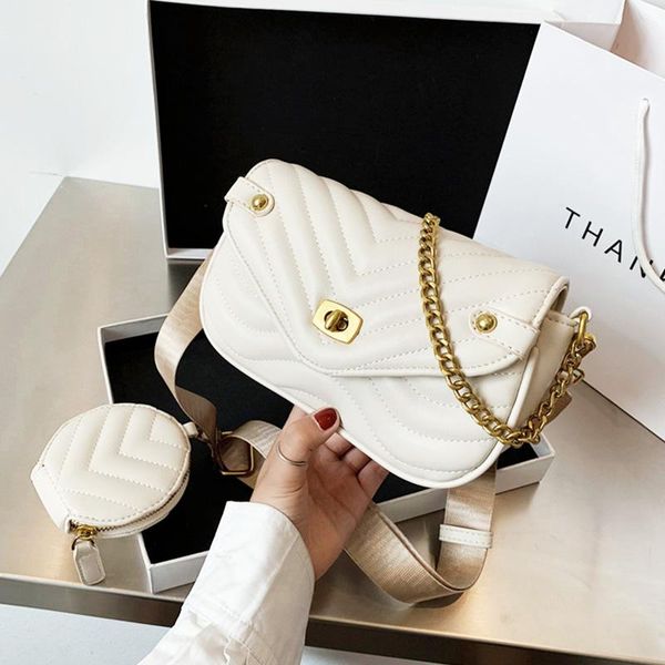 evening bags women's handbag shoulder bag solid color pu striped chain crossbody simple casual fashion saddle
evening bags women's handbag shoulder bag solid color pu striped chain crossbody simple casual fashion saddle