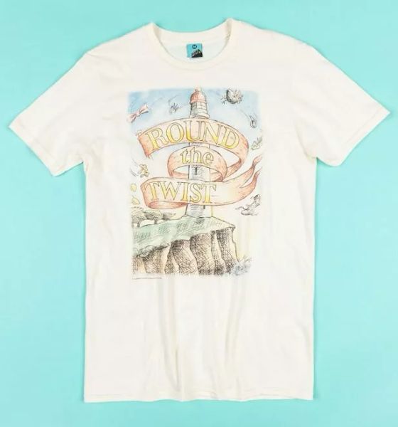 official round the twist retro lighthouse ecru t-shirt, White;black