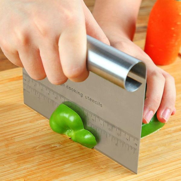baking & pastry tools stainless steel scraper with scale pizza dough fondant cake decoration kitchen gadget finger guard
baking & pastry tools stainless steel scraper with scale pizza dough fondant cake decoration kitchen gadget finger guard