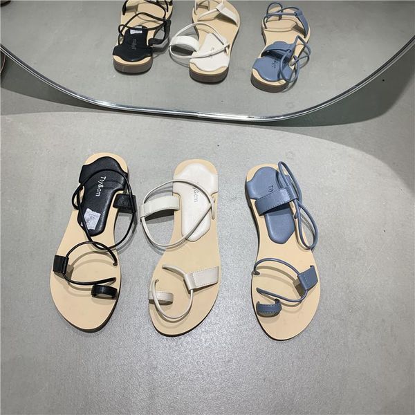 sandals concise clip toe gladiator women flip flops summer beach shoes all-match sandales rome flat slip on sandalias mujer 2021, Black
sandals concise clip toe gladiator women flip flops summer beach shoes all-match sandales rome flat slip on sandalias mujer 2021, Black