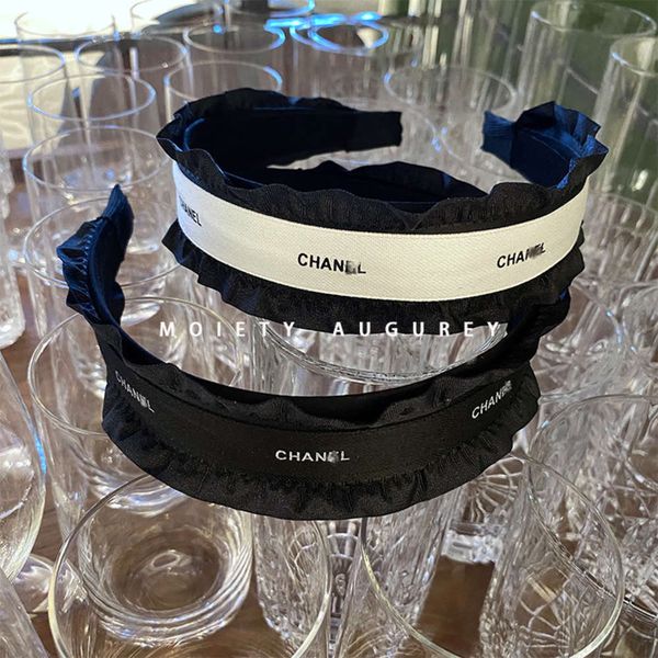 small fragrant lace, edge hoop, lady sweet ribbon letter black white, Black;brown
small fragrant lace, edge hoop, lady sweet ribbon letter black white, Black;brown