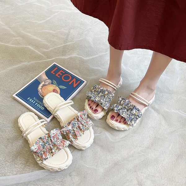 slippers women summer flat shoes female platform slides med fashion low pantofle soft luxury 2021 rome rubber pu scandals floral, Black
slippers women summer flat shoes female platform slides med fashion low pantofle soft luxury 2021 rome rubber pu scandals floral, Black