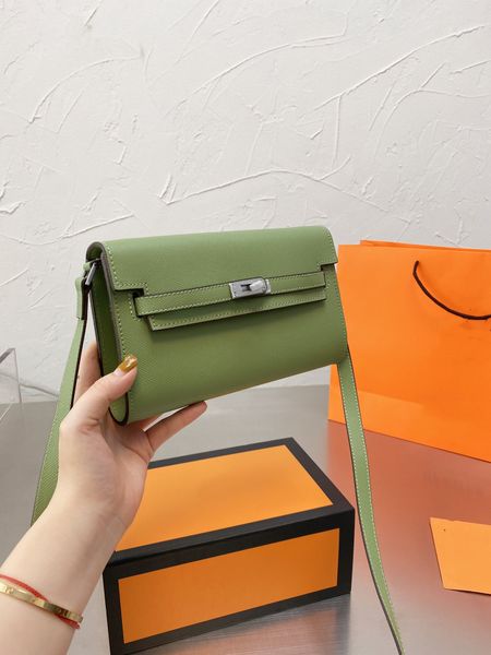 lady small wallets fashion women casual wallet single zipper ladies female leather purse with box dust bag card 05, Red;black
lady small wallets fashion women casual wallet single zipper ladies female leather purse with box dust bag card 05, Red;black