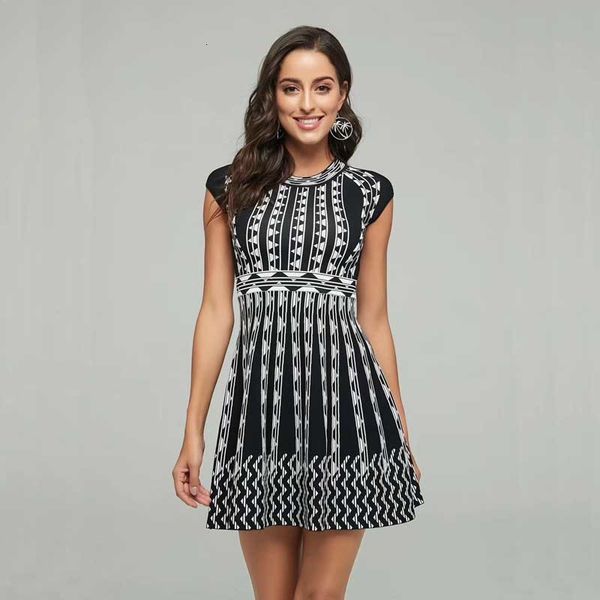 attacked dressed a black summer woman high-end celebrity boutique cocktail party dress bandage, Black;gray
attacked dressed a black summer woman high-end celebrity boutique cocktail party dress bandage, Black;gray