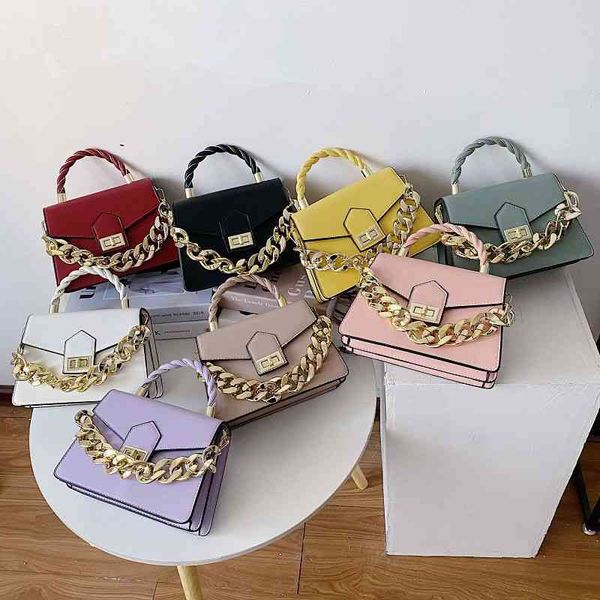 handbags bag female 2021 autumn and winter fashion large chain single shoulder messenger foreign style portable small square bag
handbags bag female 2021 autumn and winter fashion large chain single shoulder messenger foreign style portable small square bag